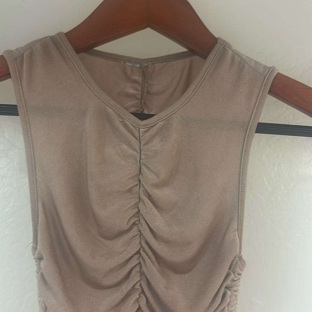 Vintage Beige Ripped Tank - Picture 3 of 4
